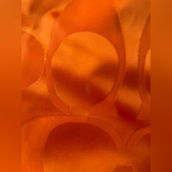 Orange Coach-like design duffel bag with removable inside zipper pouch. - Picture 6 of 7